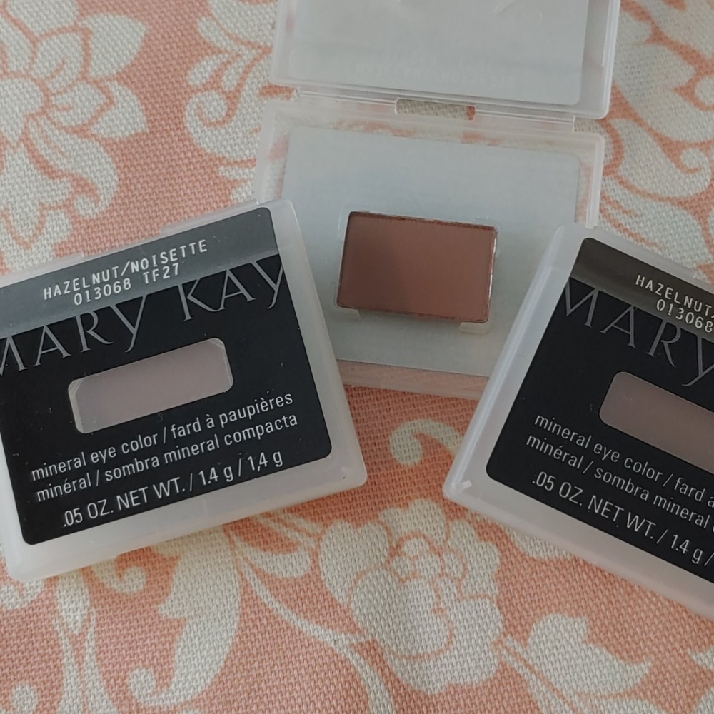 Mary Kay mineral eye color hazelnut Qty 1